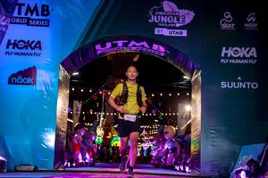 BIB: 32228
                            <button type="button" onclick="openModal(24875505)" class="btn btn-primary btn-sm float-right btn-popup" data-toggle="modal" data-target=".modal-high-quality">
                        <i class="fas fa-shopping-cart"></i> Add to Cart
                    </button>
                                            <button type="button" onclick="isThisMe(24875505, true)" class="btn btn-success btn-sm float-right btn-popup btn-isme hidden" data-toggle="tooltip" data-placement="bottom" title="นี่คือรูปของคุณใช่ไหม คลิกที่นี่เพื่อเอาเข้าอัลบั้ม">
                        <i class="fas fa-plus"></i> Add to album
                    </button>
                    <button type="button" onclick="isThisMe(24875505, false)" class="btn btn-warning btn-sm float-right btn-popup btn-isnotme hidden">
                        <i class="fas fa-ban"></i> Remove from album
                    </button>